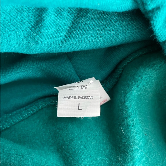 Cavetown sleepyhead merch - Picture 3 of 3